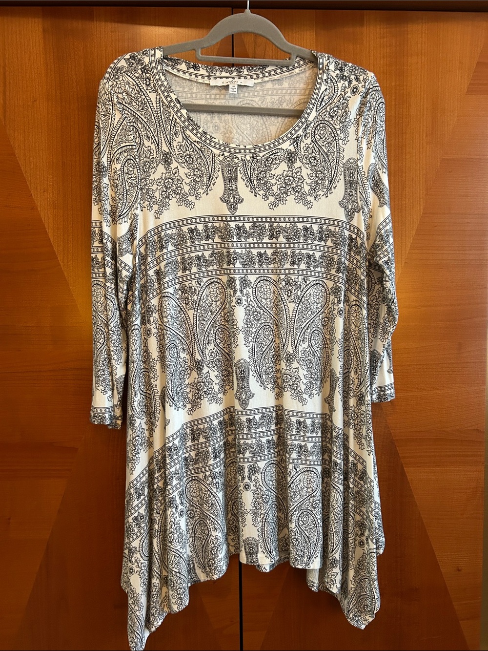 Fever Cream and Black Paisley Handkerchief-Hem Tunic